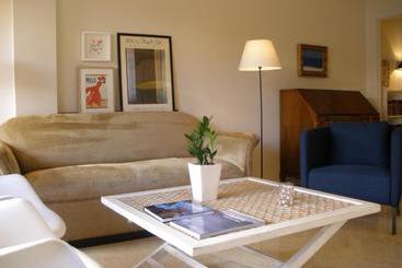 آپارتمان‌های توریست‌ها Apartamento Tibula Centro