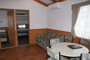 Warrnambool Motel And Holiday Park