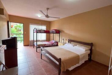 ホテル Belen Suites