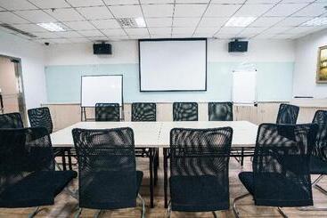 호텔 Hanting Nanchang Bayi Square Fuzhou Road