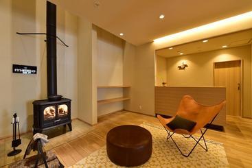 ホテル Shima Onsen Hinatamikan