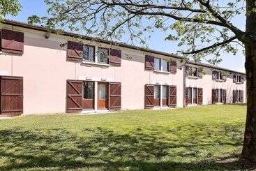 فندق Ibis Budget Villefranche