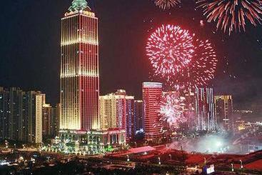 Отель Nantong Jinshi International