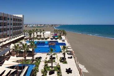 Radisson Blu Hotel & Resort, Sohar