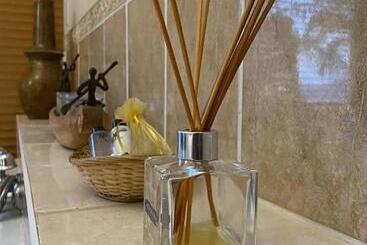 بنسيون La Dolce Vita Guest House