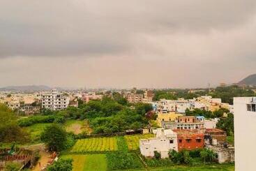 호텔 Veer Palace Near Udaipole Udaipur