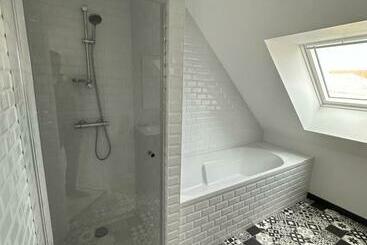 پانسیون Chambres 24h Du Mans