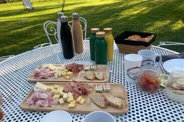 Bed and Breakfast L’orangerie De Malpas