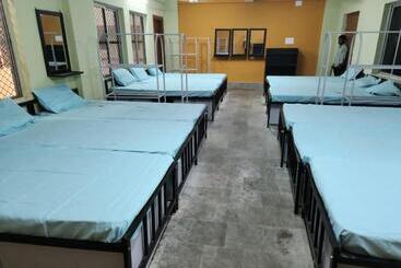 ホテル Brundabati Yatri Niwas