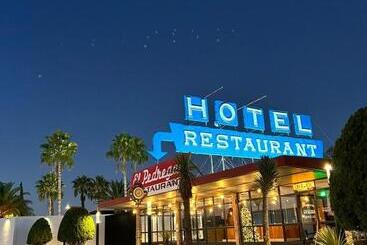 בית מלון כפרי El Pedregal