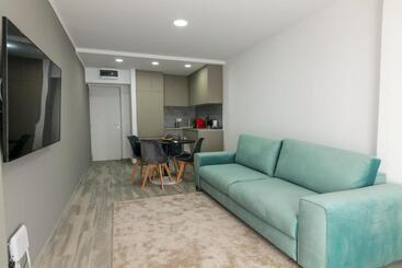 Olimp Sea View Apartments Etajul 13