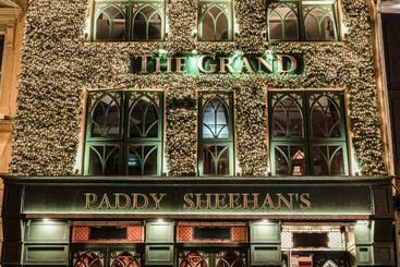 هاستل The Killarney Grand