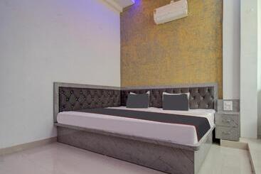 Collection O Rj14 Hotel Sanwariya & Resturant