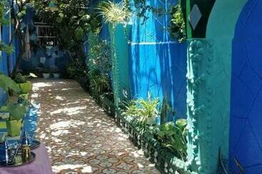 هاستل Hostal Nuzha Family