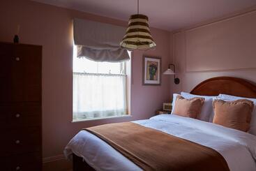 فندق Margate House