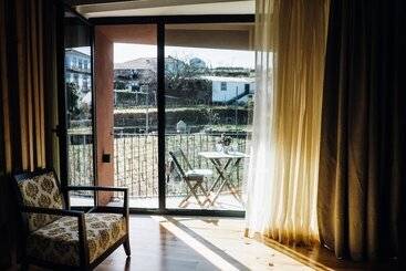 Casa Do Santo   Wine & Tourism