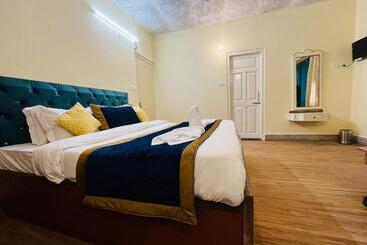 فندق The Ashoka Inn 300mts Walkable From Mall Road