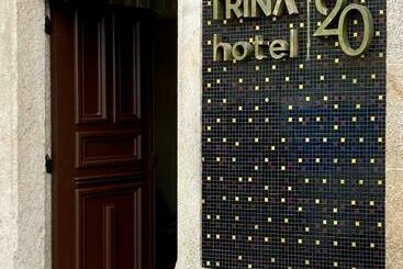 בית מלון כפרי Trina 20