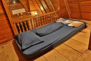 בית מלון כפרי Narwastu Hills