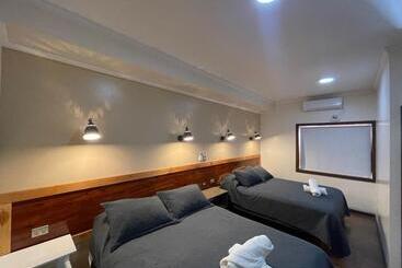 ホテル Residencial Victoria Said Deluxe