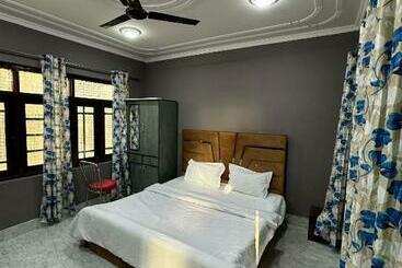 Hotel Oyo Flagship 81309  Zulfikar