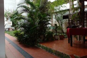 پانسیون La Casa Del Arbol