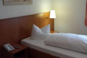 호텔 Am Exerzierplatz