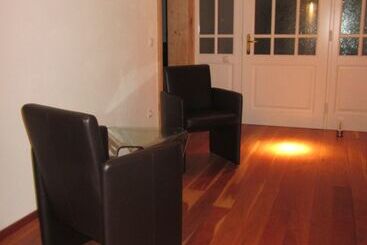 בית מלון כפרי Exklusive Gastezimmer Landau