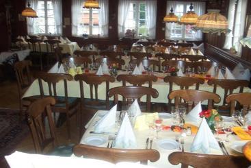 هتل Gasthaus Linde