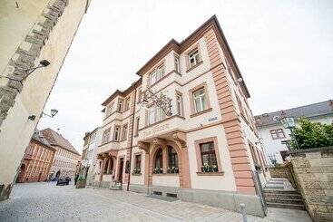 Отель Gasthof Bären Ochsenfurt