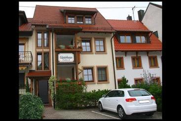 酒店 Gästehaus Trahasch Im Adelshof