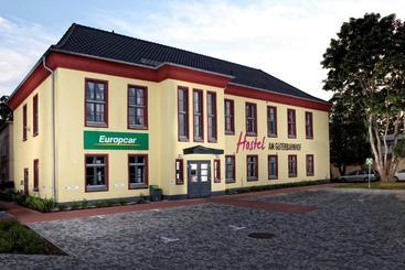호텔 Hostel Am Güterbahnhof