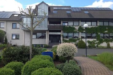 호텔 Landgasthof Zum Wiesengrund