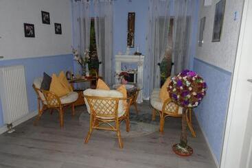 호텔 Pension Und Apartment Landhaus Fricke