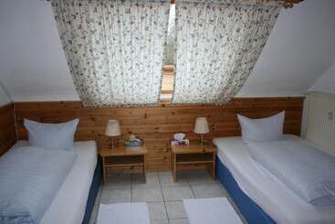 ホテル Restaurant Anna