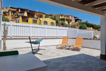 بنسيون Lu Canaleddu Room