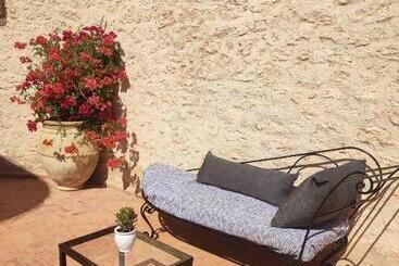 پانسیون Riad Bini Ddik