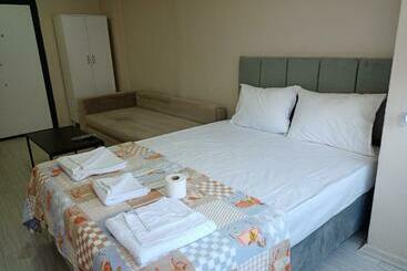 هتل آپارتمان Ava Sui̇te