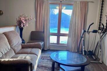 بنسيون Shaligohomes @ 4425 E 6th Ave