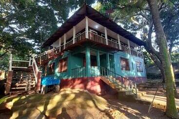 Fenix Hotel & Hostel