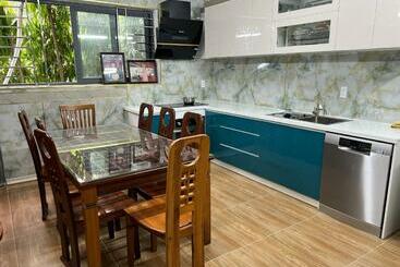 مُتل Ngô Gia Phát