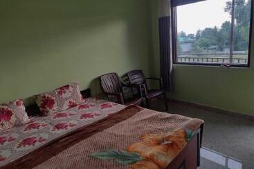 فندق Oyo 81211 Ss Guest House