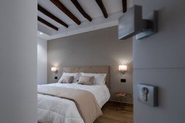 مبيت وإفطار Sofi Center Rooms