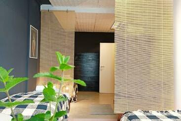 Lounge Style Hostel
