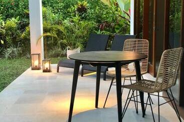 Курорт The White Villas Ubud