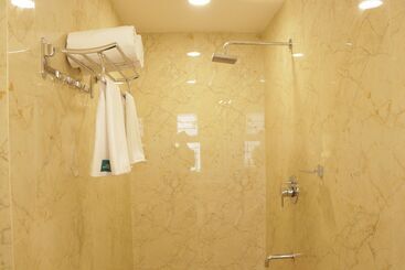 فندق Emeraald House