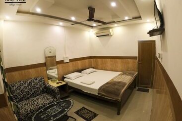 Lake View Village Resort