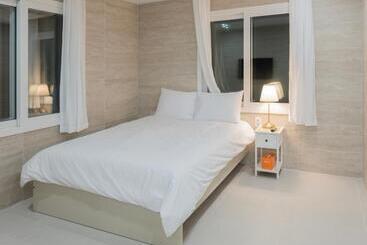 White Castle Pension