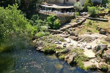 ホテル Auberge U Mulinu