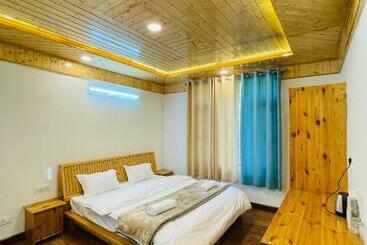 Musafir Hostels Sissu